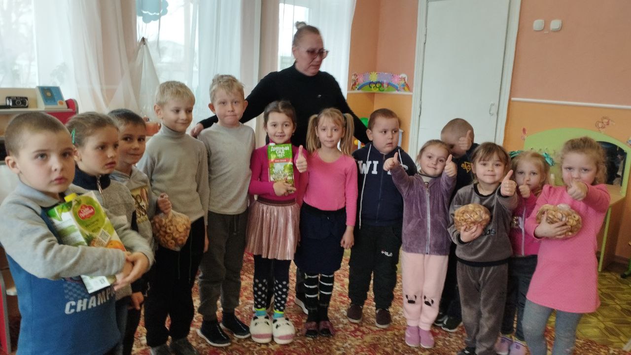 Команда Президента помогает детям.