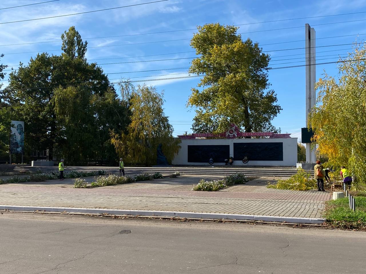 Фотографии.